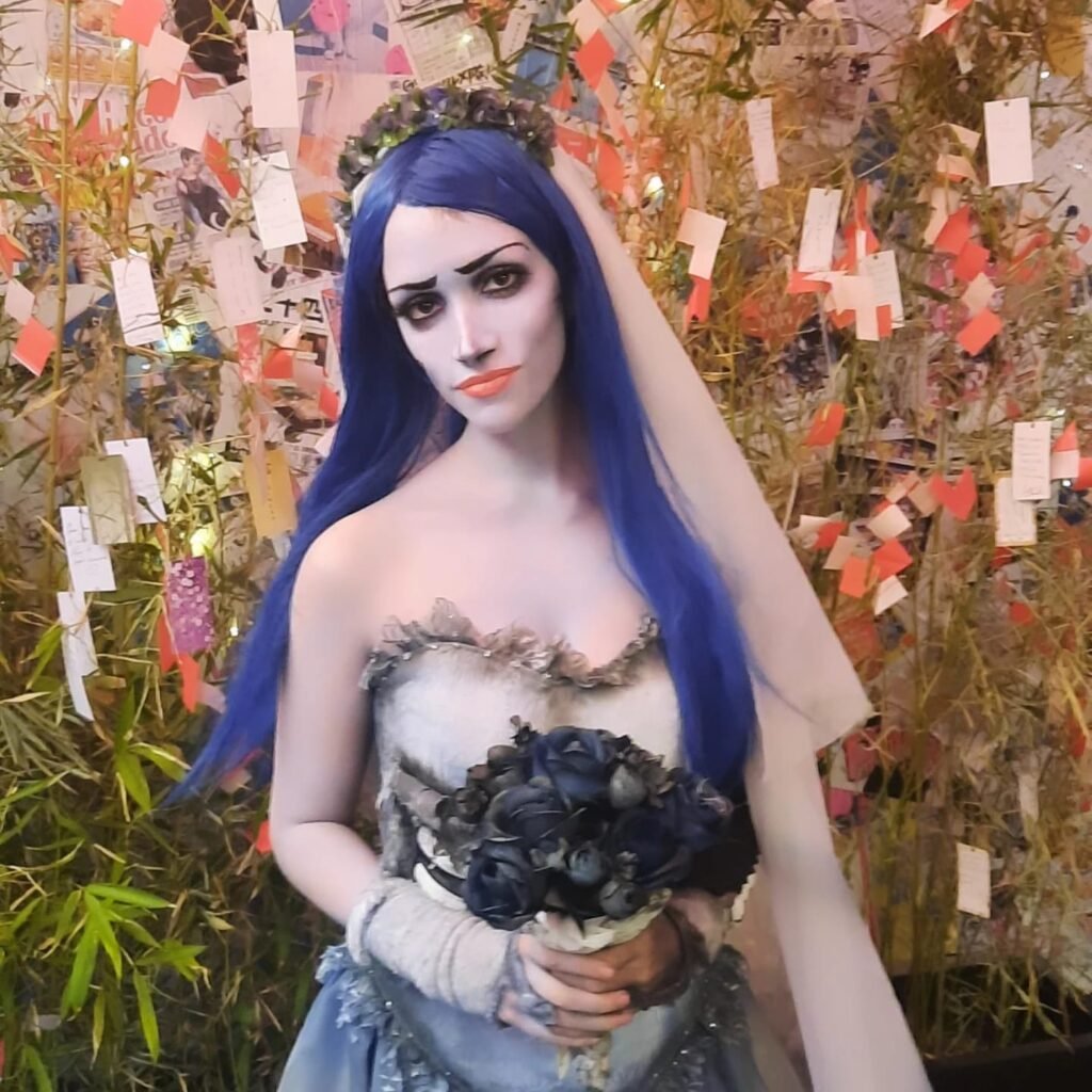 Tina con su cosplay de El Cadáver de la Novia.