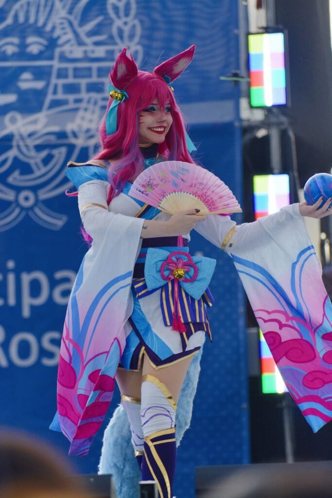 Cosplay-Rosario-LoL Shike con el el cosplay de Ahri Spirit Blossom
