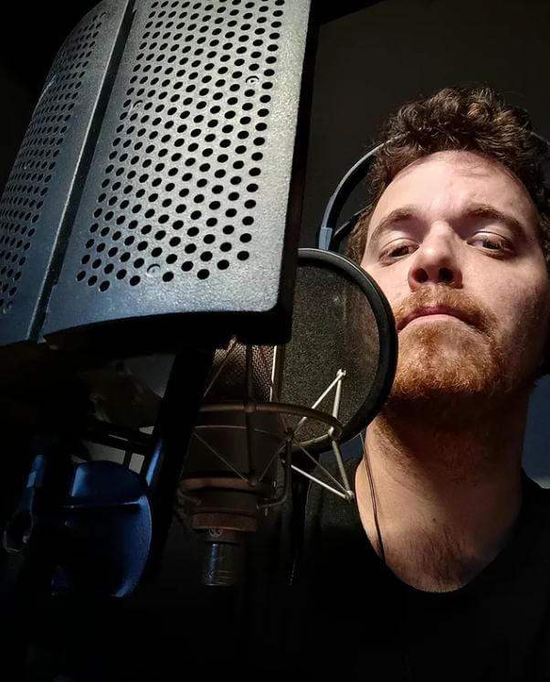 Martín Mendez, actor de voz, locutor y director de grabación.