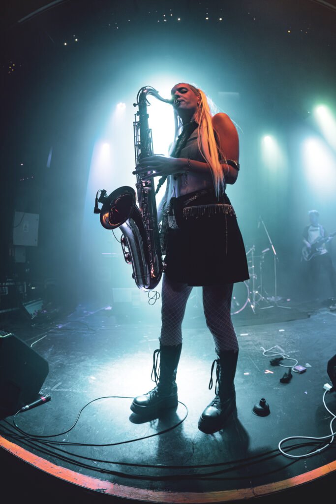 Carolina Conzonno cantautora y compositora argentina.