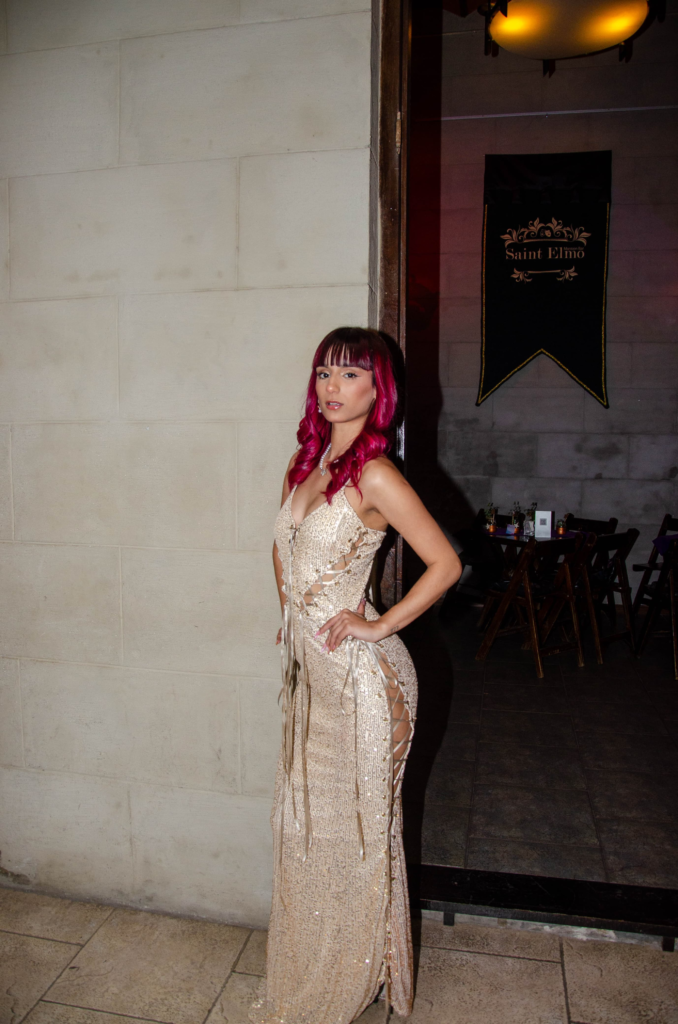 Sofia Ibarra modelo y host en Saglia.