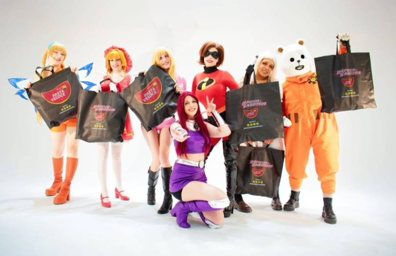 Paw-Depp-Cosplay Paw Depp presenta Cosplay.