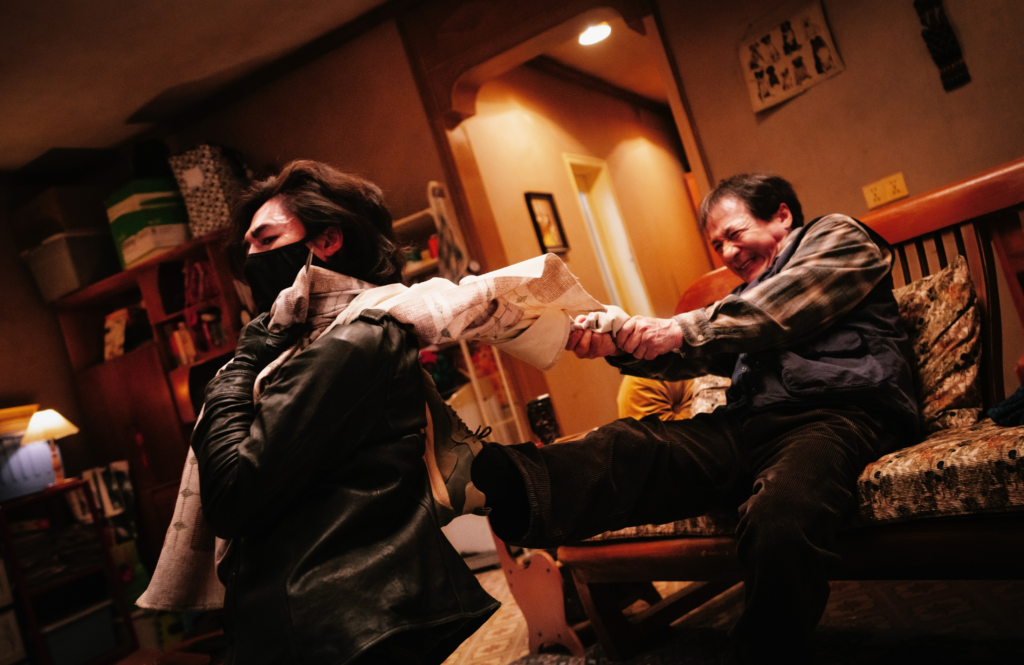 Jackie Chan en acción con Operación: Sombra.