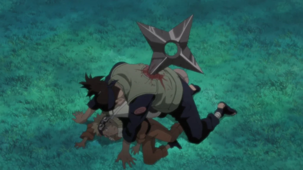 Iruka proteje a Naruto recibe shuriken